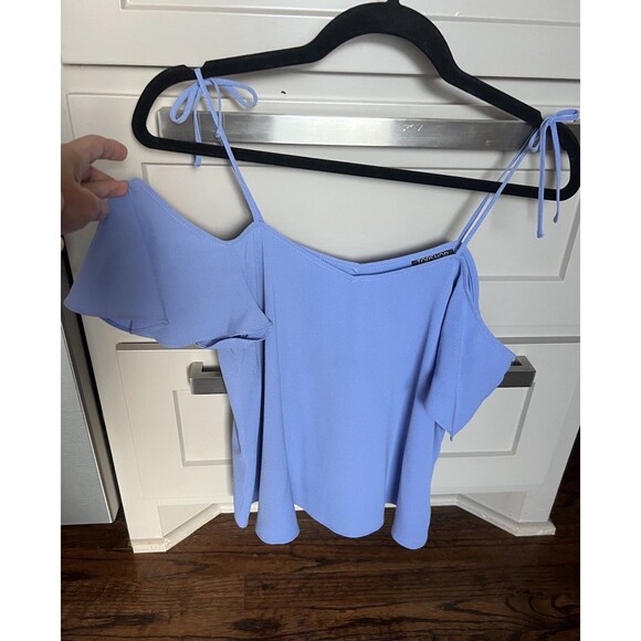 Topshop Women's Periwinkle Blue Cold Shoulder Off The Shoulder Top Size US 2 EUC - Picture 2 of 6